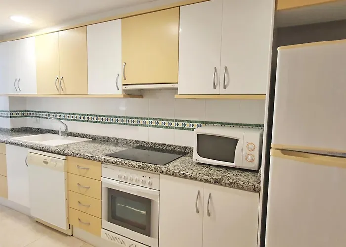 Aigua Blava Primera Linea - Alquiler Solo Familias