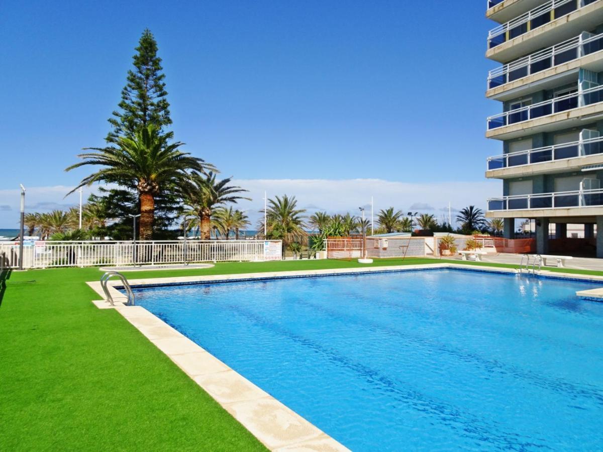 Aigua Blava Primera Linea - Alquiler Solo Familias Apartment *